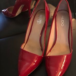 *2 for $40* Aldo Red Patent Leather Pumps Sz 9